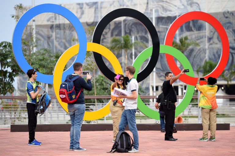 Párizs és Los Angeles is rendezhet olimpiát